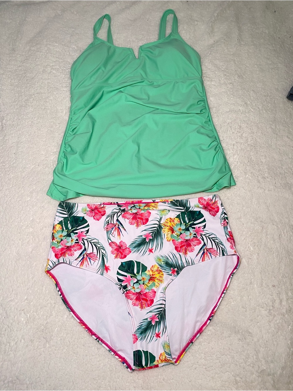 NWOT Women’s Mint Green Tankini with Tropical wFloral High-Waist Bottoms